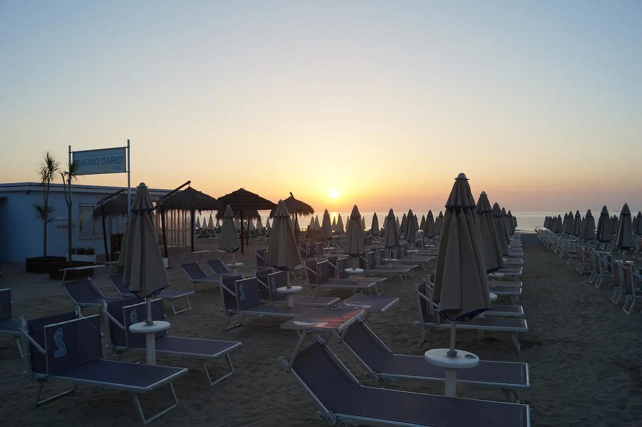 Villa Adele Cesenatico 2*,